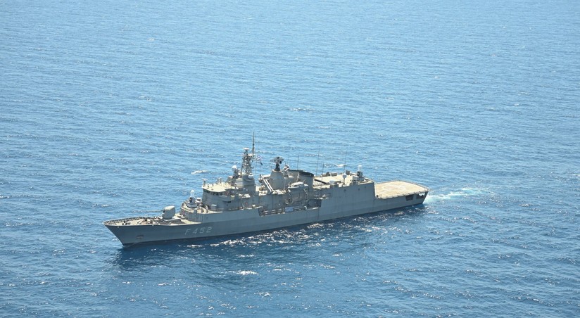 Эпический бой греческого фрегата «Идра» и беспилотных аппаратов в Аденском заливе: история с морской битвы