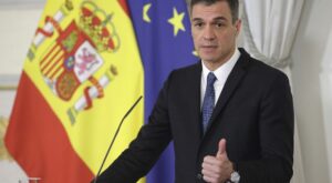 Эксцентричный выбор: Премьер-министр Испании противостоит расследованию в отстаивании своей супруги