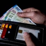 Привлеченные к профподготовке будут получать пособие в размере половины минимальной зарплаты