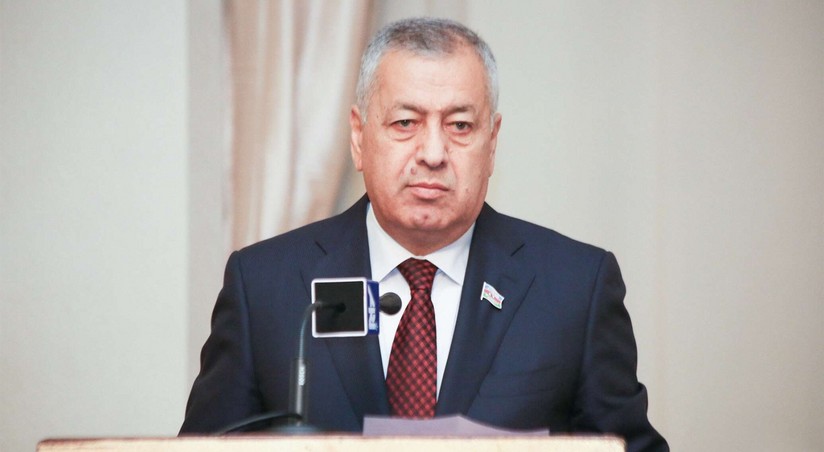 Вахид Ахмедов снял свою кандидатуру на пост депутата Милли Меджлиса