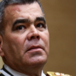 Более 20 военных получили ранения в ходе беспорядков в Венесуэле