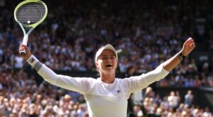 Теннисистка Крейчикова стала победительницей Уимблдона