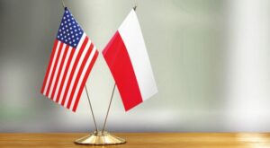 Главы военных ведомств США и Польши обсудили модернизацию ВС и помощь Украине