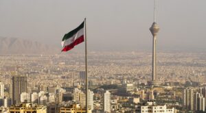 Иран утверждает, что не поставляет оружие России