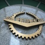 АБР улучшил прогноз экономического роста Азербайджана на 2024-2025 годы