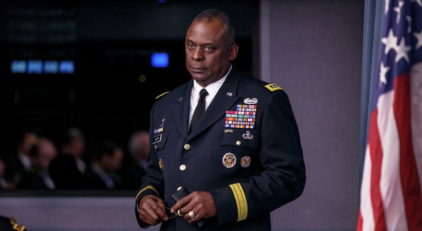 Глава Пентагона прибыл с необъявленным визитом в Киев