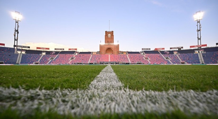 Неожиданный поворот: матч «Болонья»-«Милан» перенесен из-за погодных условий