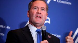 Трамп выбрал Майка Уолтца на пост советника по национальной безопасности: узнайте все подробности об этой важной роли!