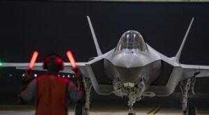 Невероятные F-35 из Нидерландов готовы защищать Балтику – встречайте их в Эстонии!