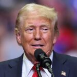 Безлимитная надежда: Трамп обещает помочь жителям Калифорнии, пострадавшим от пожаров, с водой