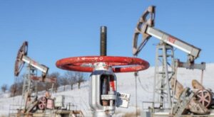 Историческое падение цены на нефть Brent: $76 за баррель впервые с начала года на ICE!