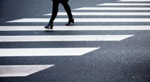 Трагическая гибель пешехода: 53-летний мужчина погиб в ДТП в Гахе