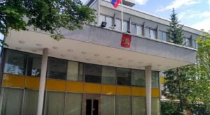 Неуловимое осквернение: Разрушение Посольства России в Швеции