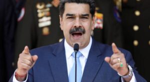 Исторический выбор Венесуэлы: Мадуро отдает свой голос на парламентских и региональных выборах