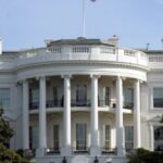 Советник СНБ по Ближнему Востоку — Уэйн Уолл: преуспевающий СМИ магнат