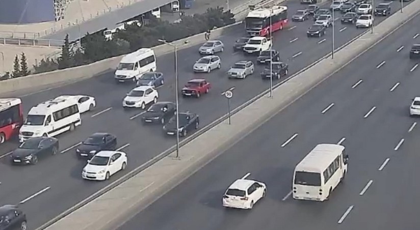 Пробки в Баку: как избежать затруднений на дорогах города