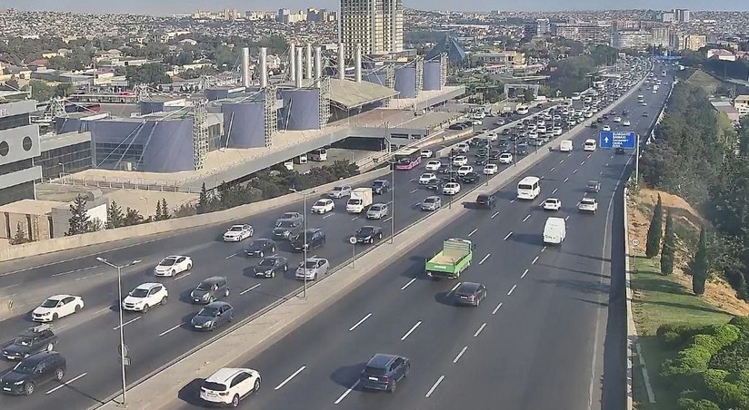 Пробки в Баку: Излишняя нагрузка на улицах и проспектах города