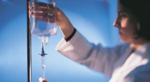 Пять членов семьи госпитализированы в Товузе с подозрением в отравлении: причины и последствия