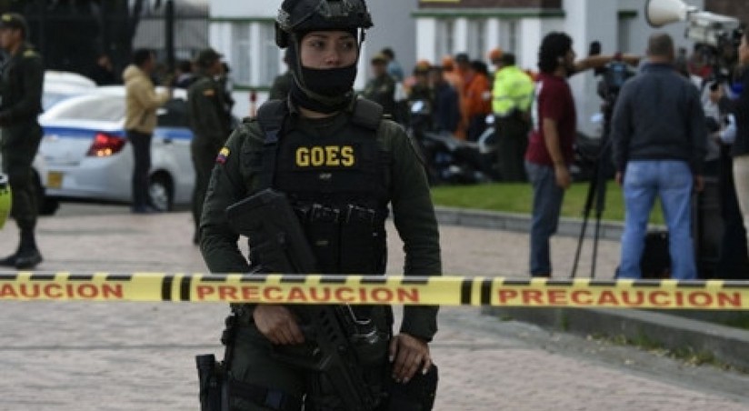 Трагедия на авиабазе в Колумбии: пять жертв теракта