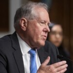 Пентагон лишил экс-главу ВВС США допуска к секретным данным из-за утечки